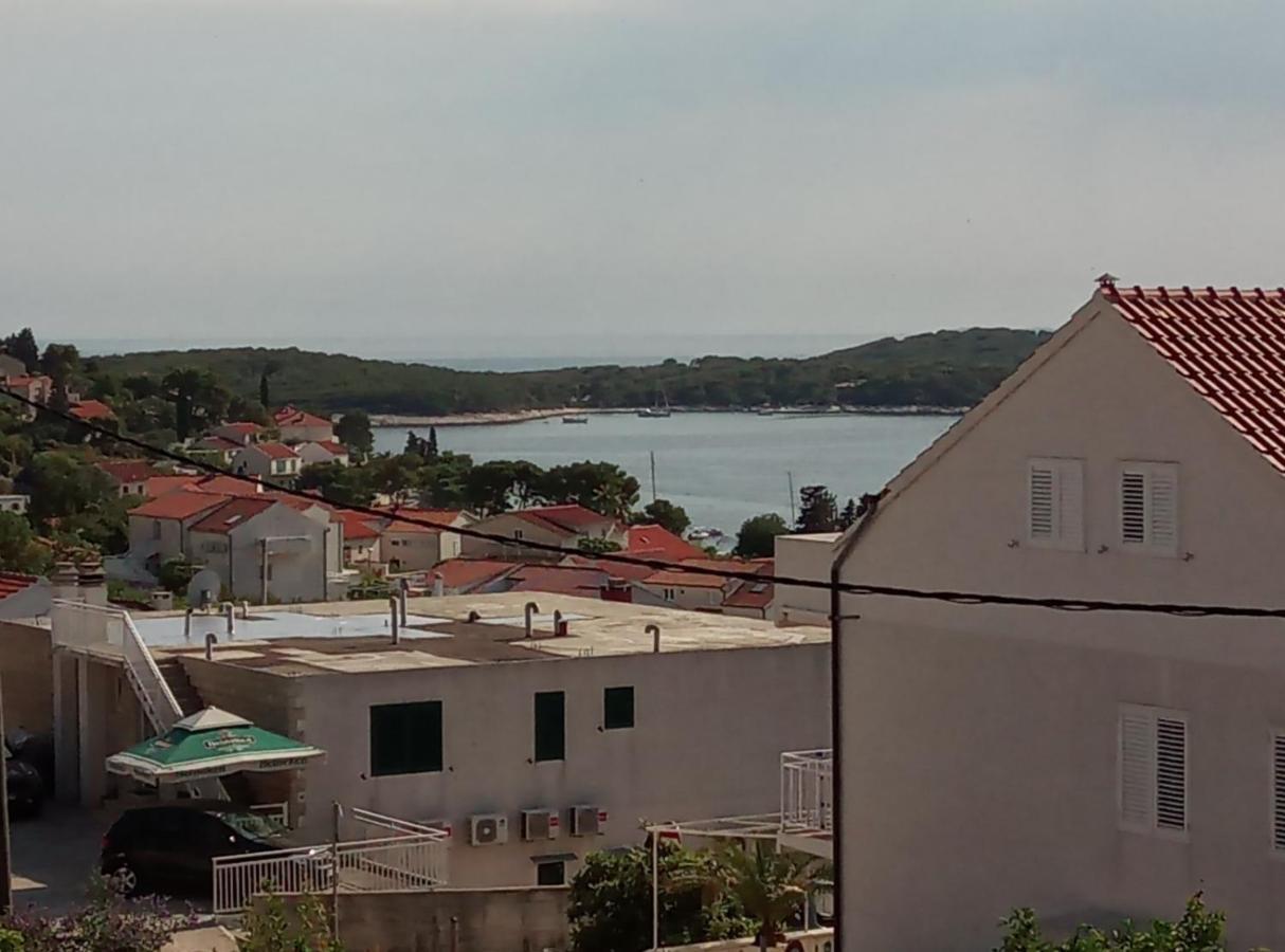 Apartments Laura Hvar Town Buitenkant foto